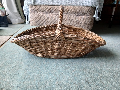 Oval wicker basket brown - oval,