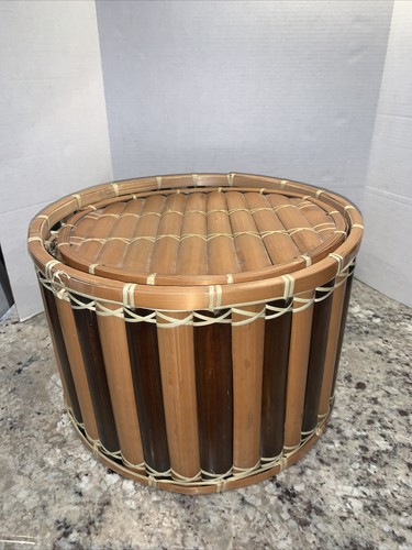 Three wicker rattan - three, round