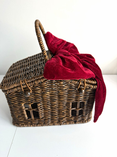 Wicker picnic basket - wicker,